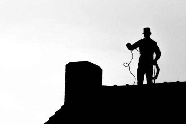 Roofer in Spring