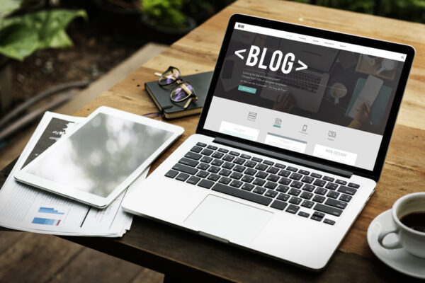 Top 10 Viral Blogs You Should Follow