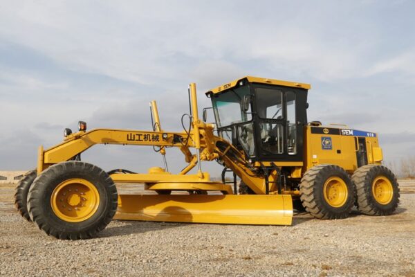 Used motor graders for sale (UAE)